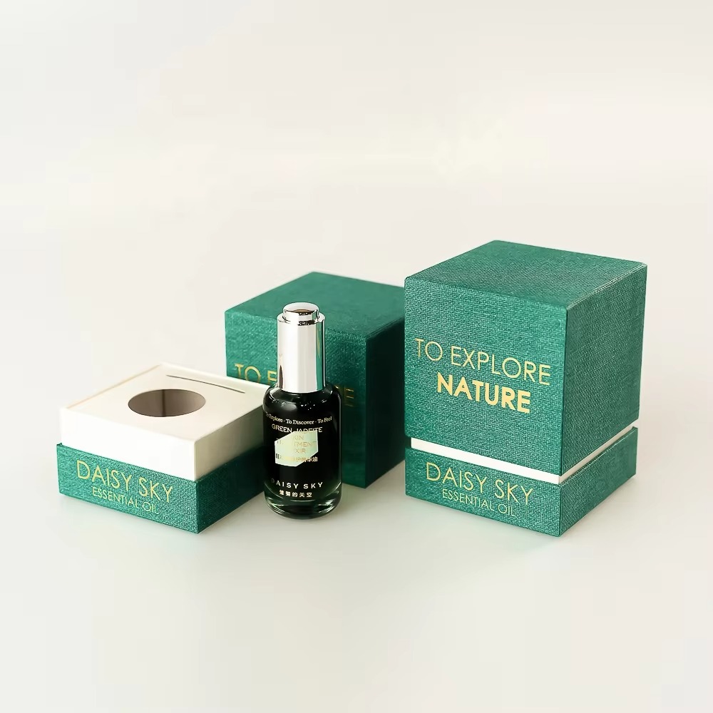 صندوق تغليف مخصص للعناية بالبش - مراجعة Luxury Skincare Brand وسعره
