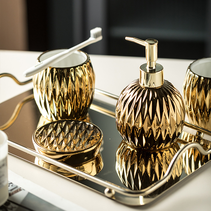 طقم غسيل سيراميك أمريكي فاخر م - مراجعة Luxury Skincare Collection وسعره